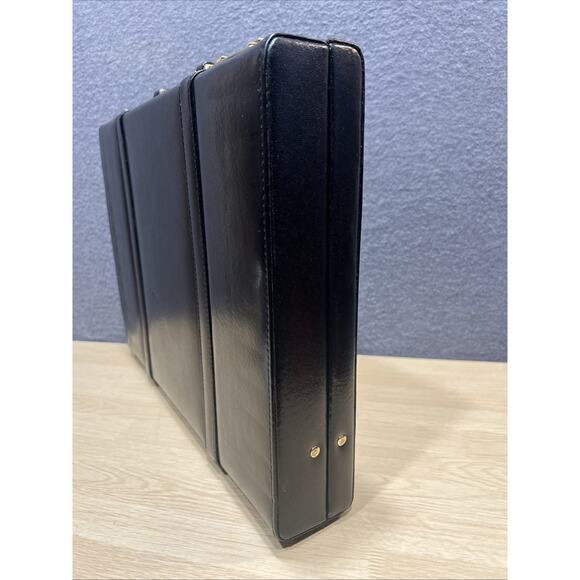 Vintage Black Combination Lock Hardshell Briefcase - Picture 4 of 16